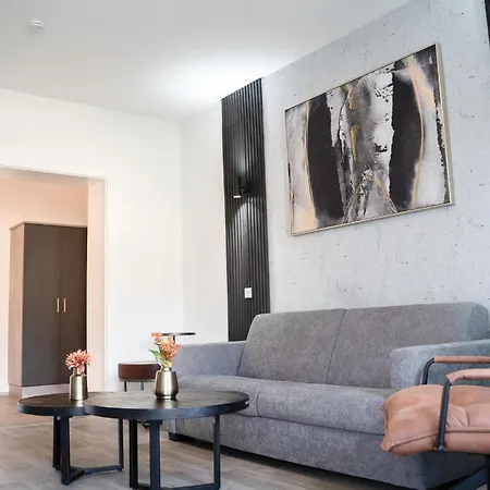Junik Oberhausen No º11 *